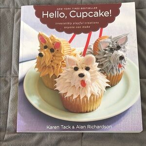 ♥️3/$15❤️ Hello, Cupcake! Book (How-To DIY)